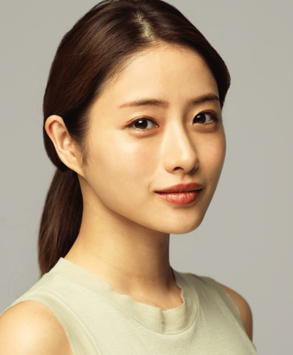 女性