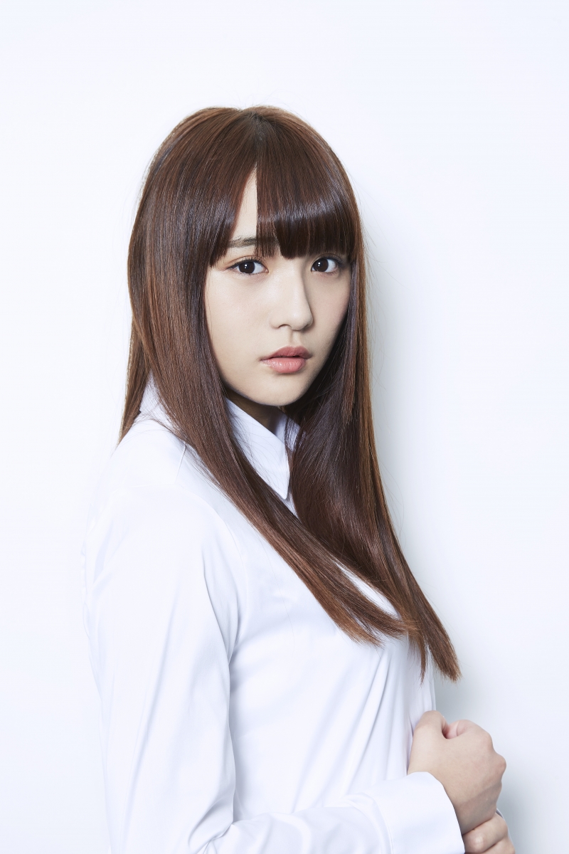 女性